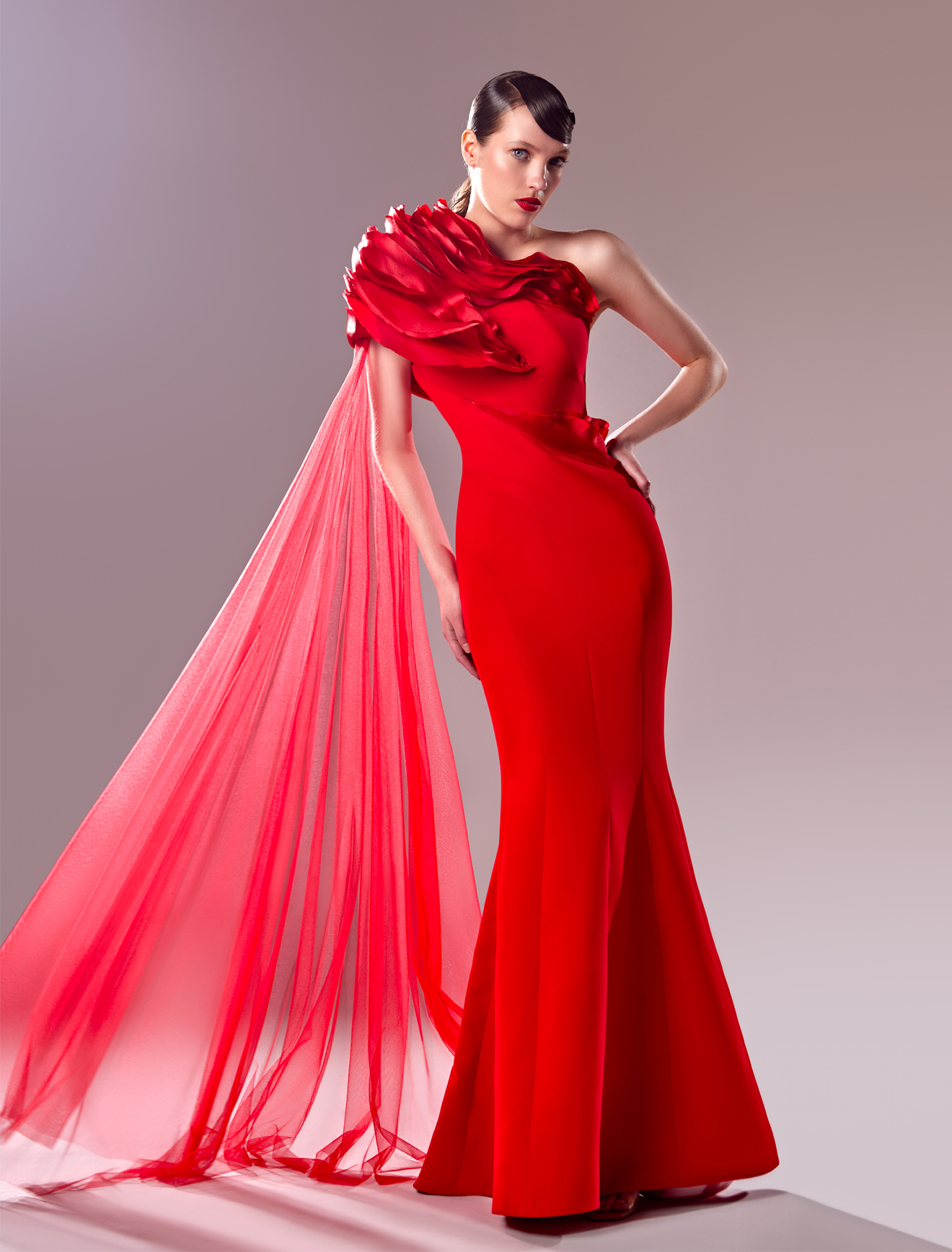 Mermaid Evening Dress with Organza Inserts and Tulle Sleeve in Red