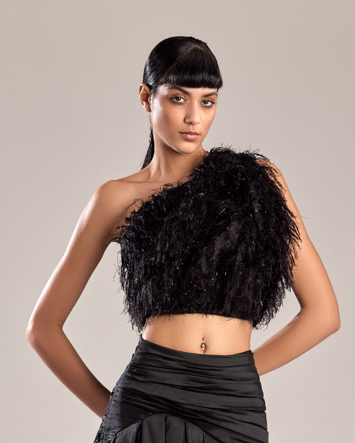 Black Feathered Fabric One-Shoulder Top for Bold Elegance
