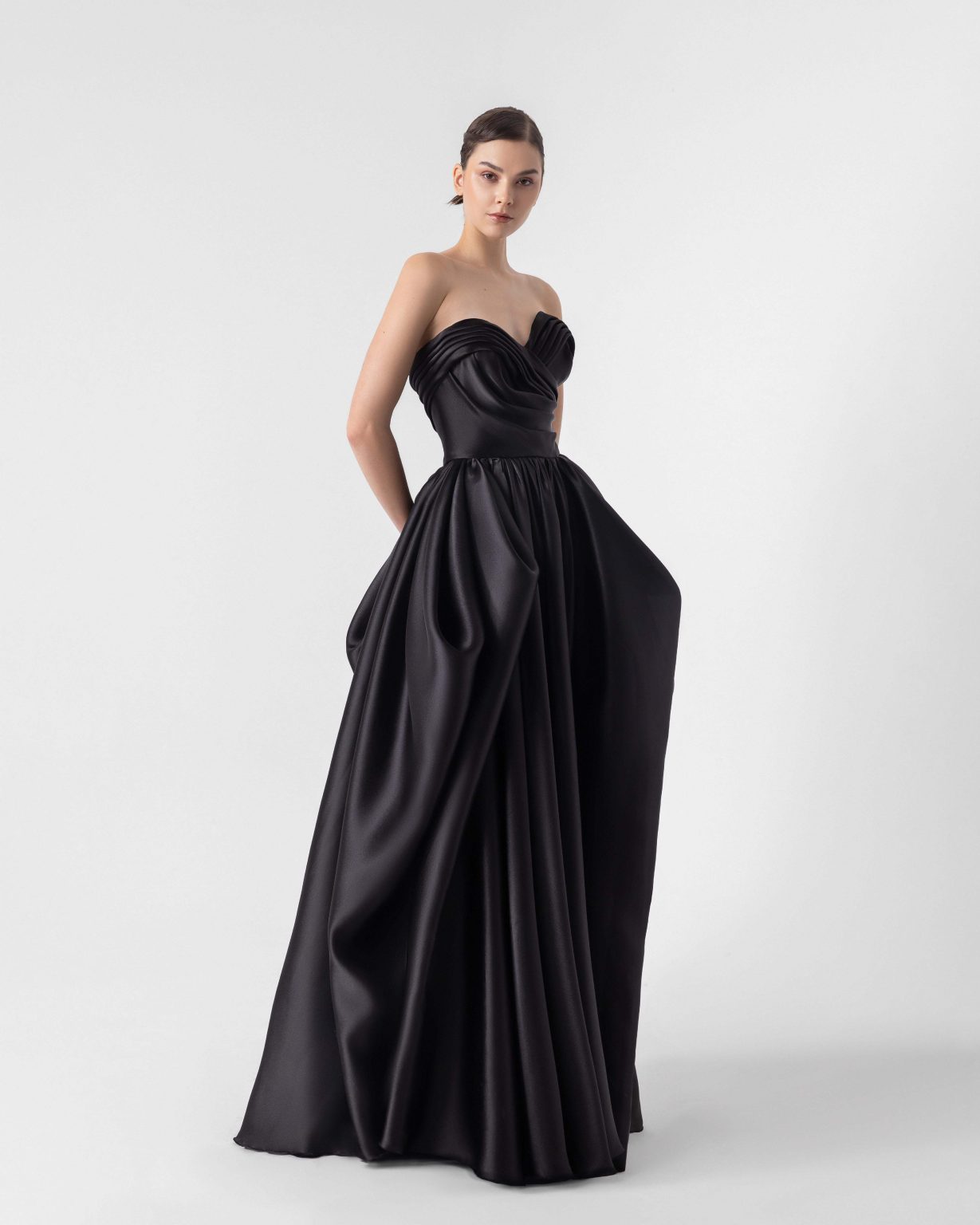 Puffy Black Heart-Shaped Organza  Gown