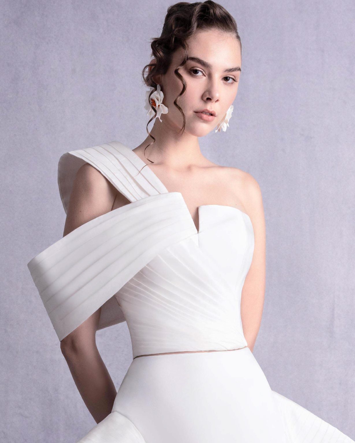 Sculptural Pleated Off-Shoulder Asymmetric Taffeta Top with