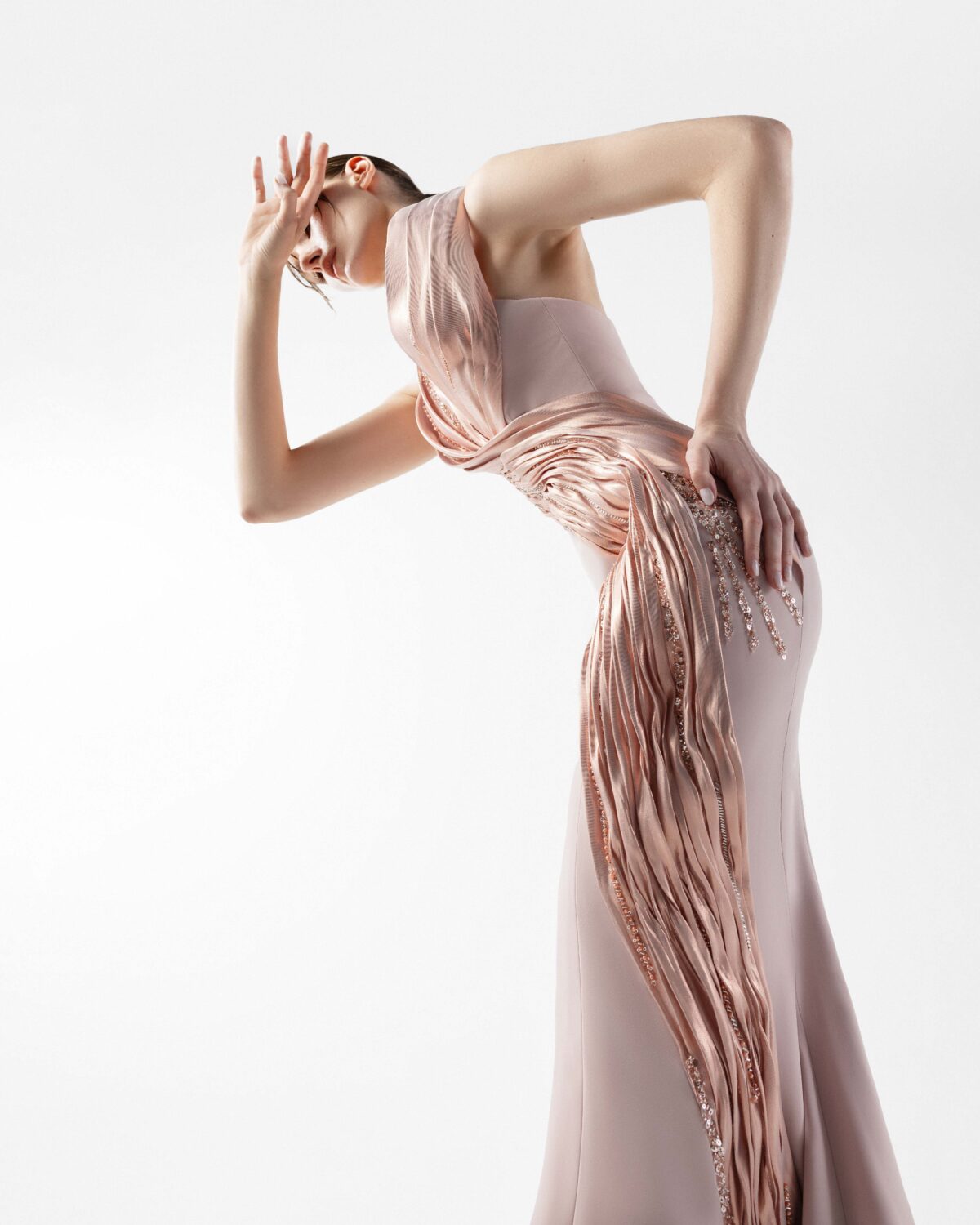 Lace Embellished Halter-Neck Rosé Gown